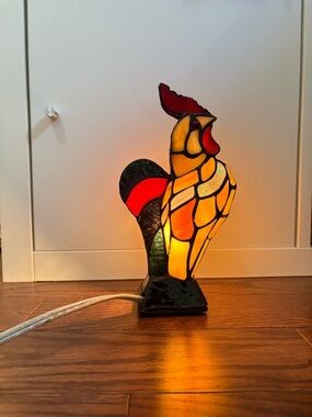Vintage Tiffany Style Stained Glass Rooster Lamp 1999